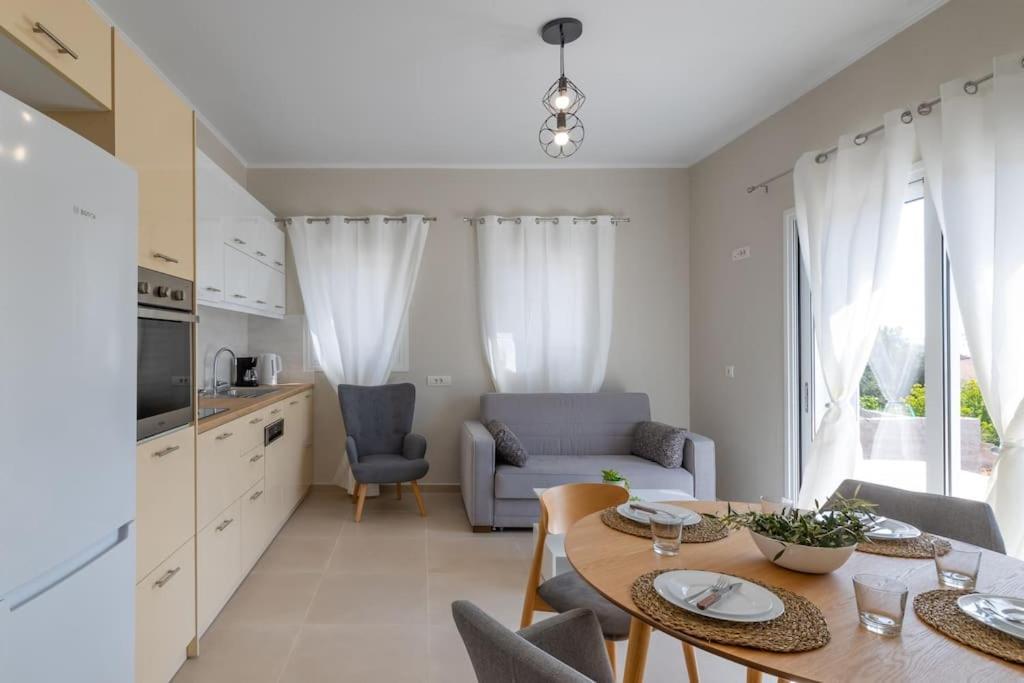 Maritina'S Apartments Amazing Sea View Agia Efimia Exterior photo