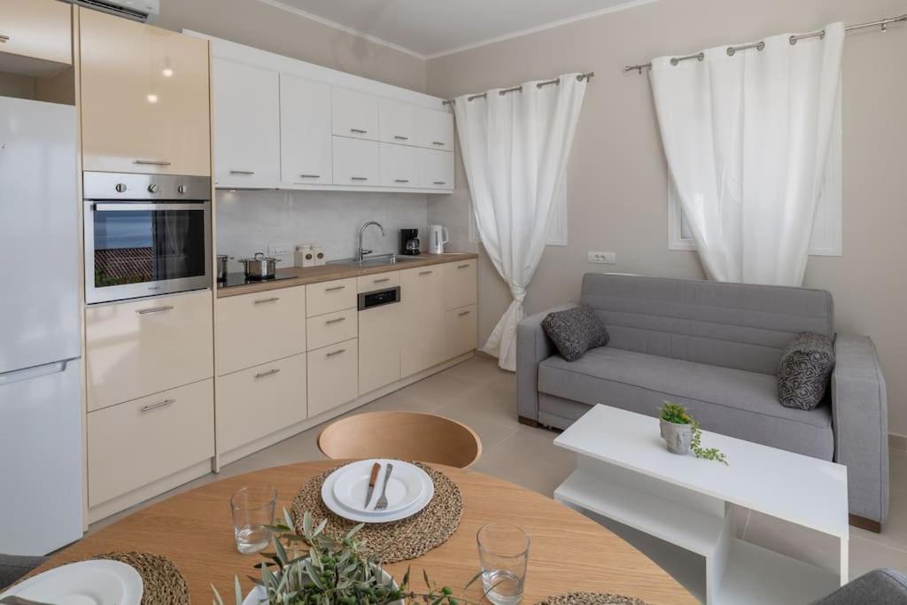 Maritina'S Apartments Amazing Sea View Agia Efimia Exterior photo